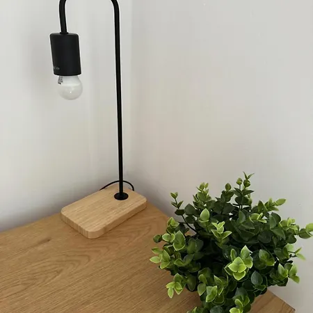 Beerpartment With Parking Apartment *